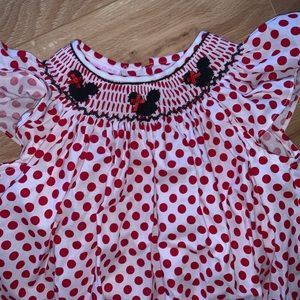 Minnie Mouse smocked 2 piece with shorts